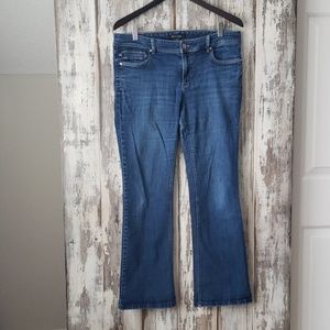 White | Black - size 10 Boot Cut Jeans